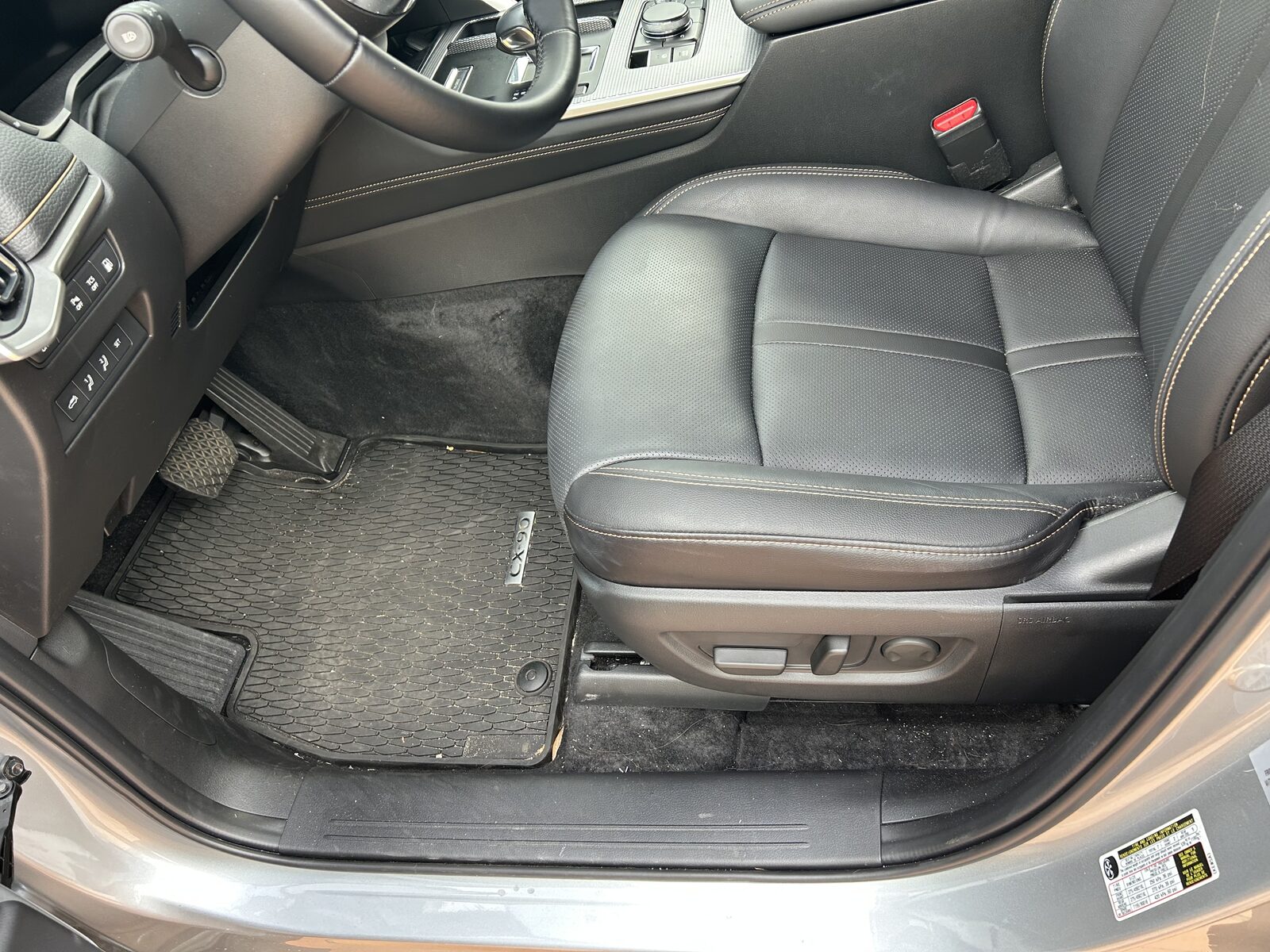Mazda CX-90 interior before detail